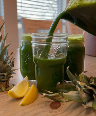 In honor of stpatricks day here are a few of my favorite green juices!
