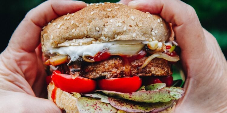 GET OUT THE BUNS (FOR VEGAN BURGERS)
