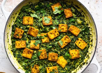 Saag tofu (vegan saag paneer)