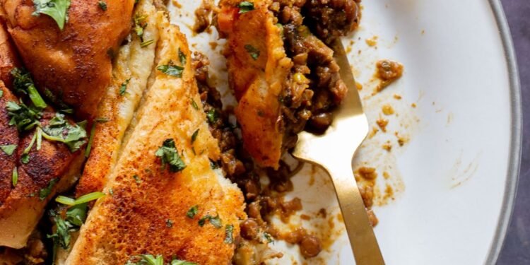 Lentil Keema Pav Casserole: One Pan Meal!