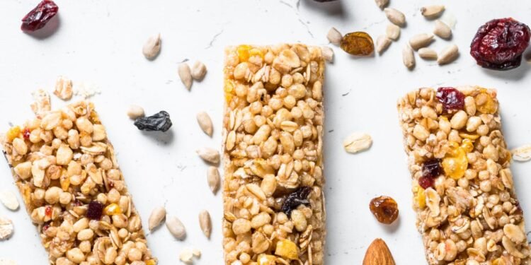 [RECIPE] Super Snack Bars | Fitness Magazine