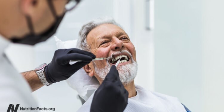 What Are the Best Foods for Gingivitis and Halitosis?