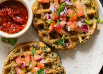 Spinach Waffles (Vegan Palak Paneer Waffles)