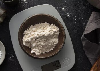 Ultimate Whole Grain Gluten-Free Flour Blend Recipe, Plus Tips