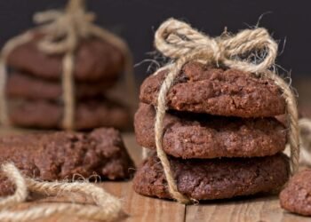 [RECIPE] Choc Protein Cookies | Fitness Magazine