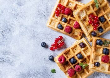 [RECIPE] Morning Muscle-Up Waffles | Fitness Magazine