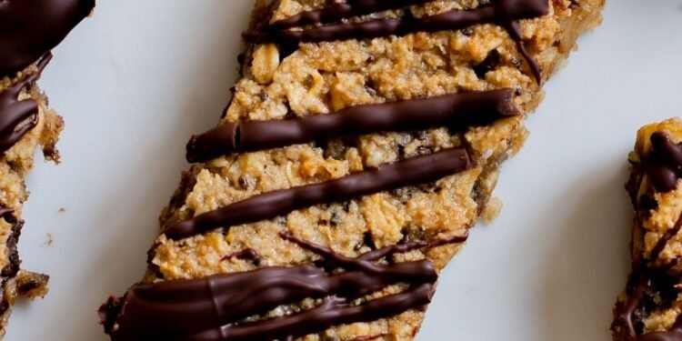 Homemade Crunchy Granola Bars