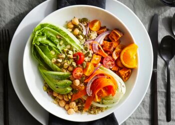 WFPB Pros Share Dining-Out Hacks, Restaurant Recs