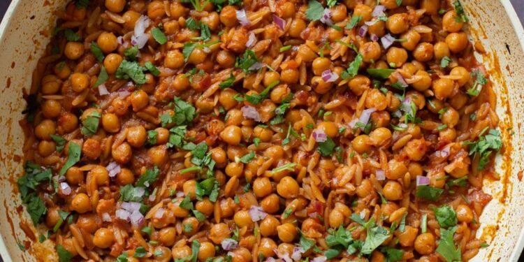 1-Pan Cajun Orzo Chickpeas