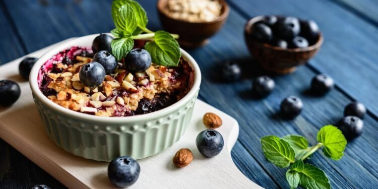 [RECIPE] Blueberry Baked Oats With Whey