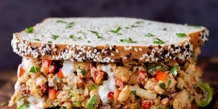 Cajun Chickpea Salad (20 minutes, 1 bowl)