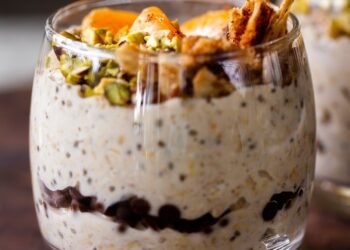 Creamy Cannoli Overnight Oats