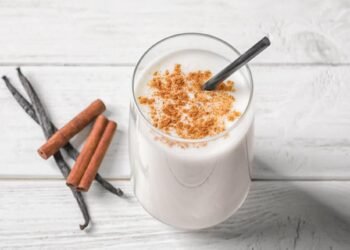 [RECIPE] Cinnamon Spiced Plant Protein Shake