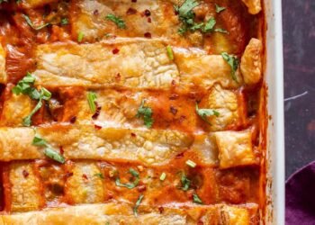 Indian Butter Sauce Pot Pie