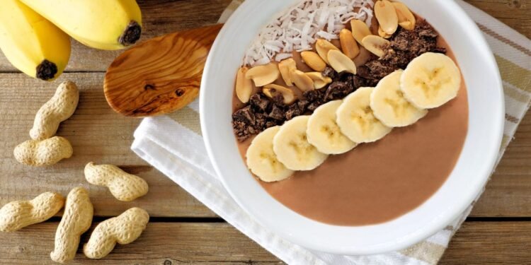 [RECIPE] Peanut Butter Espresso Smoothie Bowl