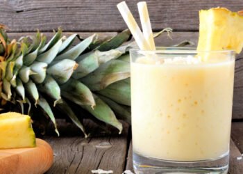 [RECIPE] Pineapple Express Smoothie | Fitness Magazine