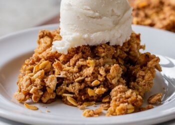Easy Pumpkin Crisp (soy-free, nut-free, dairy-free)