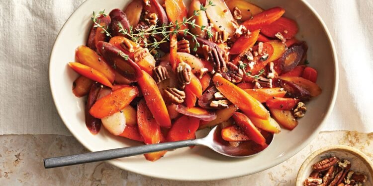 Maple-Glazed Carrots with Thyme Recipe