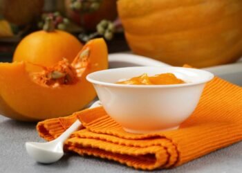 How to Make Your Own Pumpkin Puree