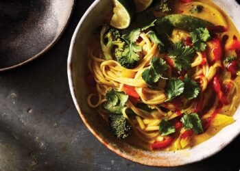 Khow Suey (Burmese Curry Noodle Soup) Recipe