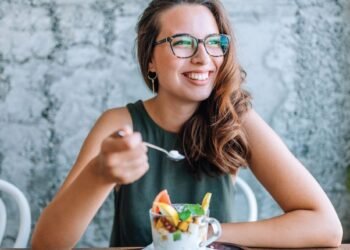 Smart nutrition: The food-mood connection