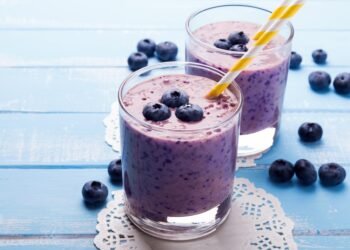 Find Out What Makes This Blueberry Smoothie Special