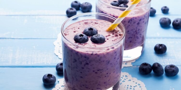Find Out What Makes This Blueberry Smoothie Special