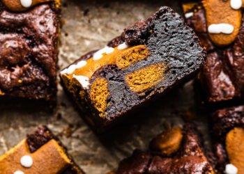 Christmas brownies (vegan) – Lazy Cat Kitchen