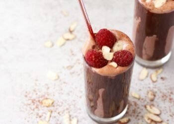 [RECIPE] Festive Choc Cranberry Smoothie