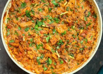 Indian Adraki Chicken Ginger Curry