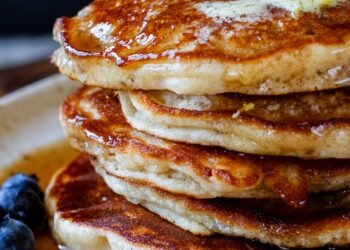 Gluten-Free Lemon Blueberry Pancakes (grain-free, vegan)