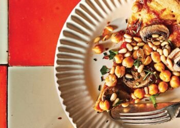 Vegan Mushroom and Chickpea Pizza with Rosemary Recipe