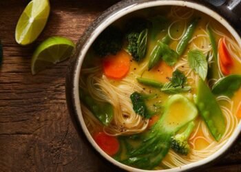 19 Super Comforting Vegan Noodle Soup Recipes