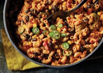 Vegan Chili Mac and Cheese Recipe
