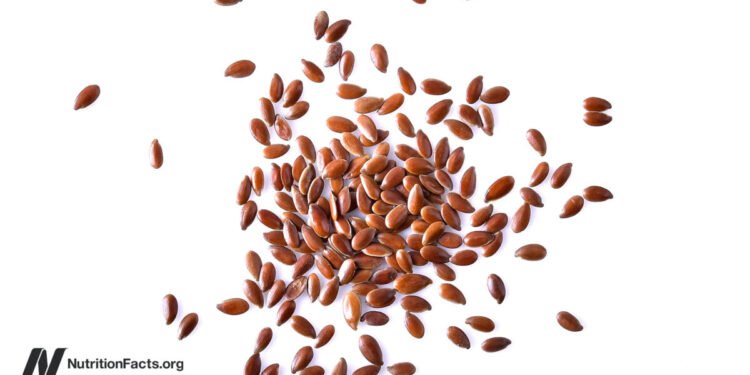 Fighting Inflammation with Flaxseeds 