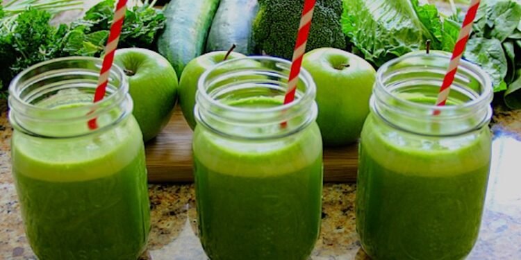 Juice Fasting – The Complete Guide On What You Need To Know