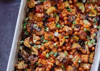 Gochujang Bowl with Tofu (1 pan!)