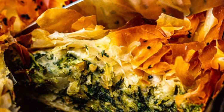 Vegan spanakopita skillet – Lazy Cat Kitchen