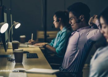 Irregular Meals, Night Shifts, and Metabolic Harms 