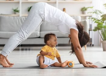 Active, healthy moms make for happier, healthier kids