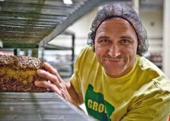 Popular Organic Bread Company Now Owned By Staunchly Pro-GMO Corporation