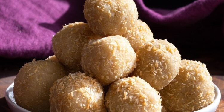 Lemon Coconut Energy Bites