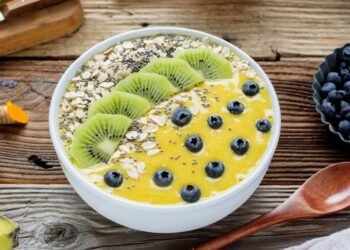Mango Smoothie Bowl