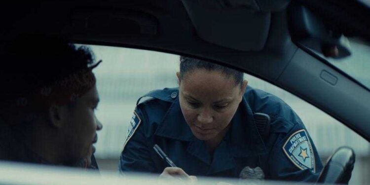 Lawyer explains why you shouldn’t answer the number one question cops will ask when pulling you over