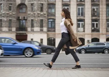 Attention All Fast Walkers: Your Walking Speed Could Indicate Dementia