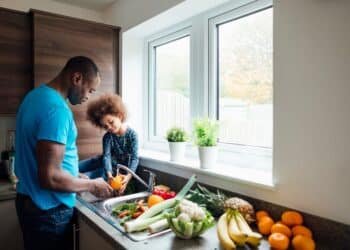 20 Years of Research Links Meat-Free Diets to Lower Risk of Cancer, Heart Disease: Major New Review