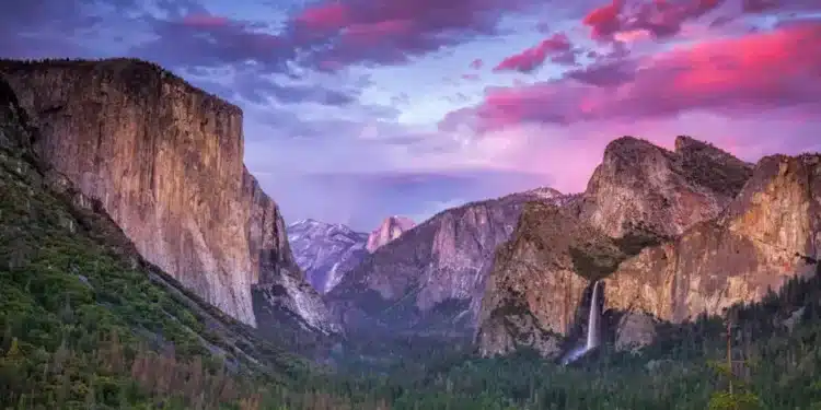 A New Crack Has Appeared In Yosemite, And It’s Huge