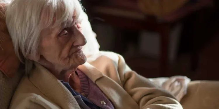 Old Person Smell Is A Real Thing, And This Is Why It Happens