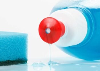 This is for everyone who still uses Dawn Dish Soap