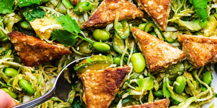 Asian slaw with sesame tofu